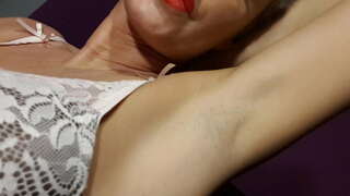 Mitimiti, me te hongi toku kēkē